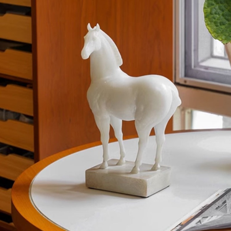 Horse Statue Decor Resin Horse - đánh giá và giá Office Furniture Rental